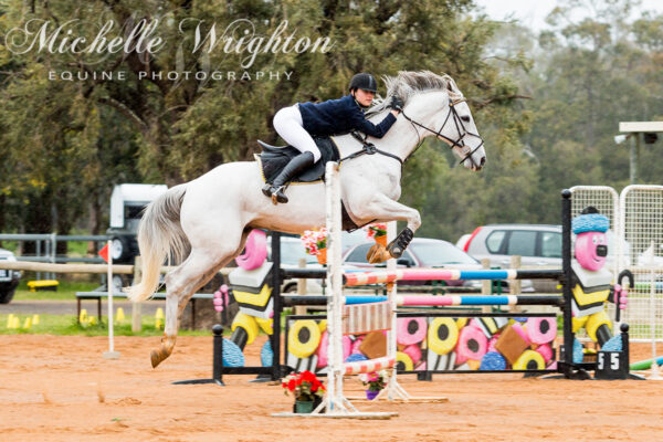Dardanup Horse and Pony Club Tip Top Showjumping 2016 105cm